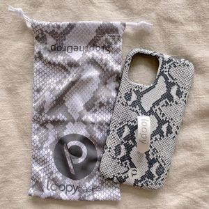 Loopy Case - iPhone 11 Pro - Snakeskin